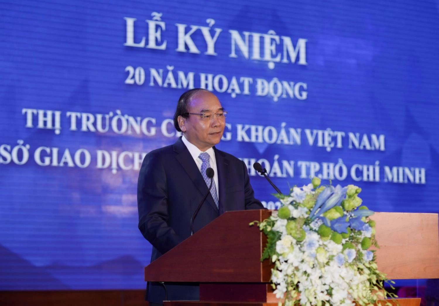 Thủ tướng Chính phủ Nguyễn Xuân Phúc: TTCK Việt Nam đã có đủ điều kiện, sẵn sàng vượt sóng gió, tiếp tục ra khơi, chinh phục biển lớn